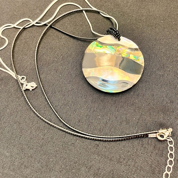 Abalone or MOP Multicolor Pendant Necklace Sterling Chain Beach Statement Gift - Picture 8 of 16